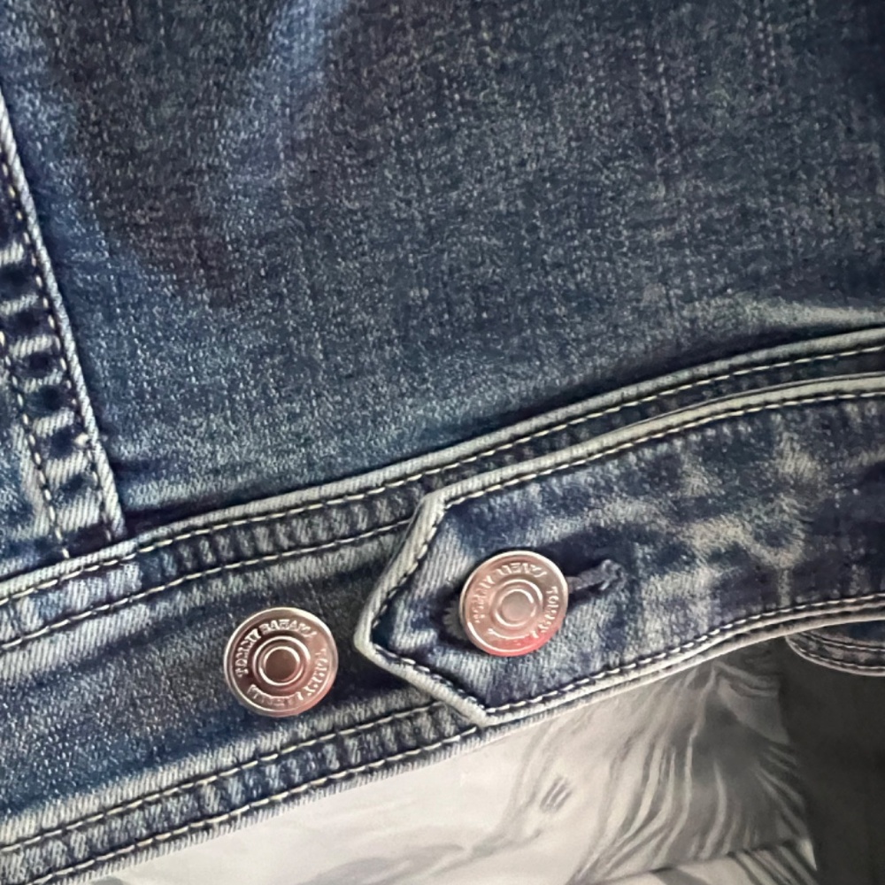 ❤️❤️❤️ Tommy Bahama Relaxed Denim Jacket - Picture 4 of 6